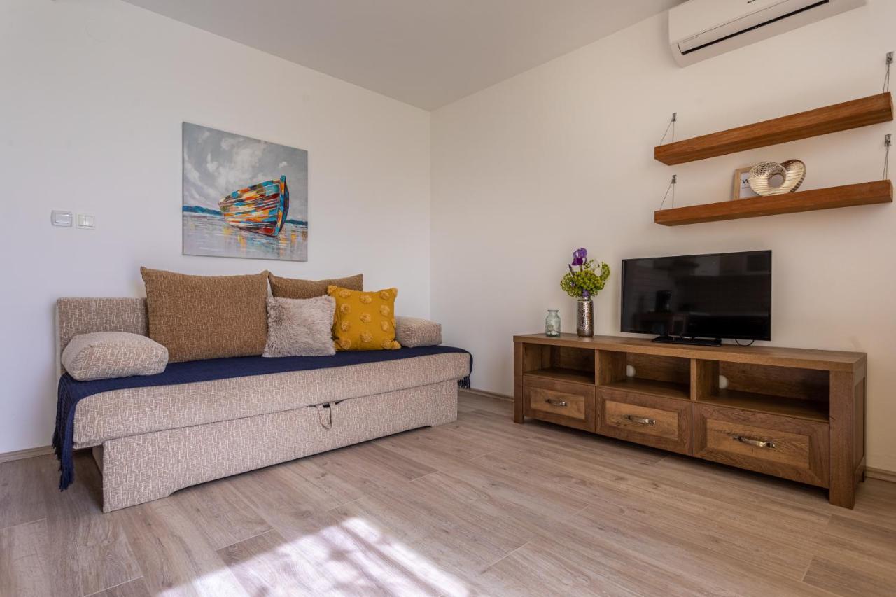 Apartment Magic Garden Baška Εξωτερικό φωτογραφία